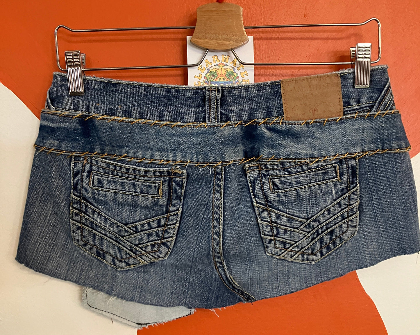 Heart Patch Mini Skirt x Retro Chic Fashionista